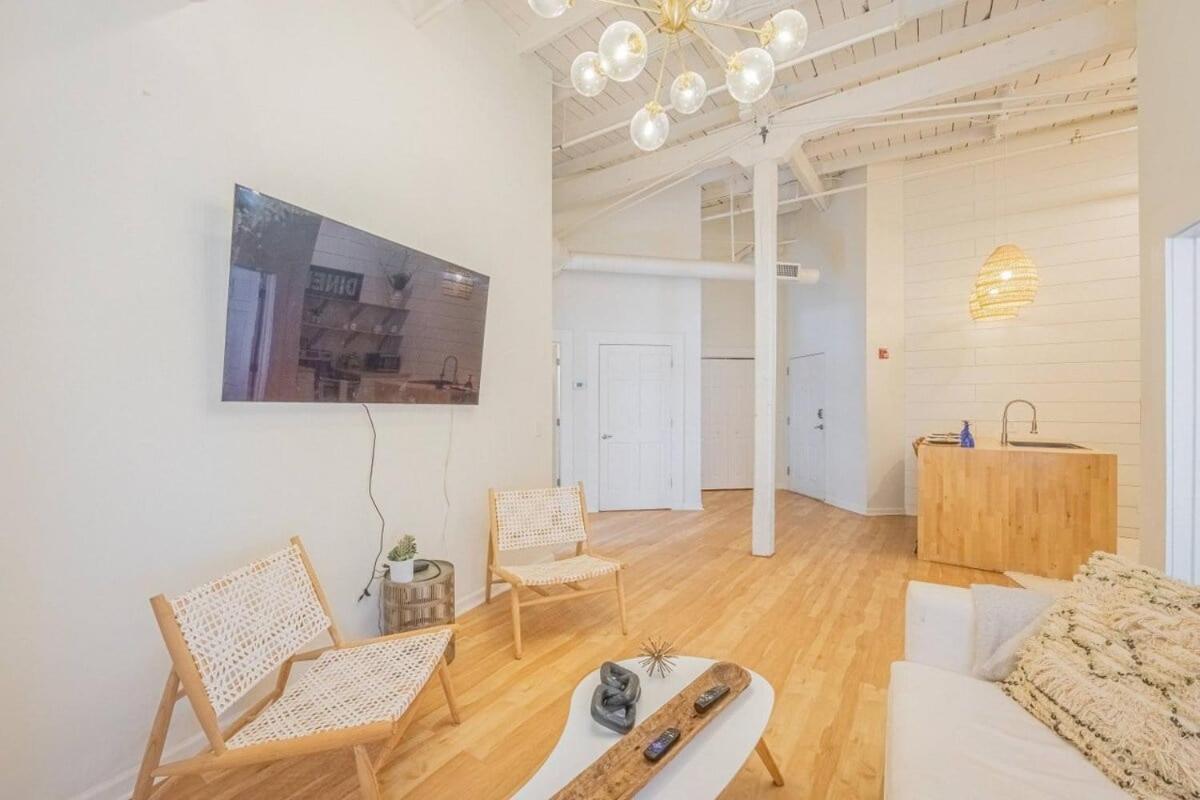 Darlin' Downtown Dawghouse Apartment Athens Exterior foto