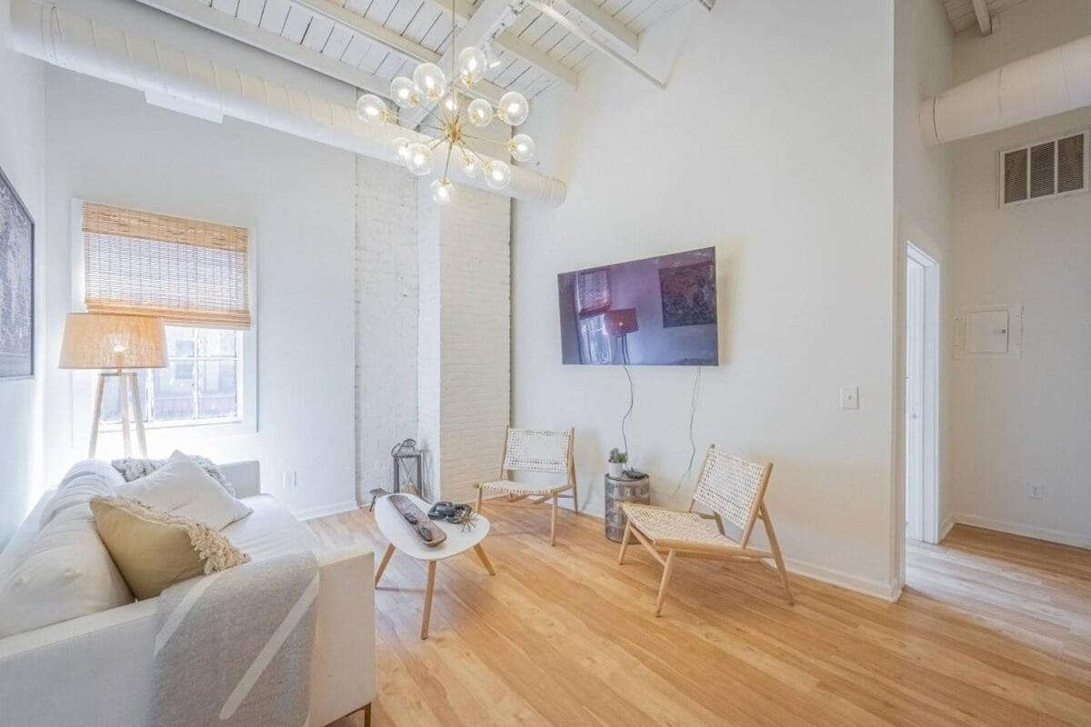 Darlin' Downtown Dawghouse Apartment Athens Exterior foto